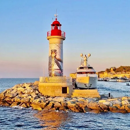 Séjour chez l'habitant Private Sainttropez